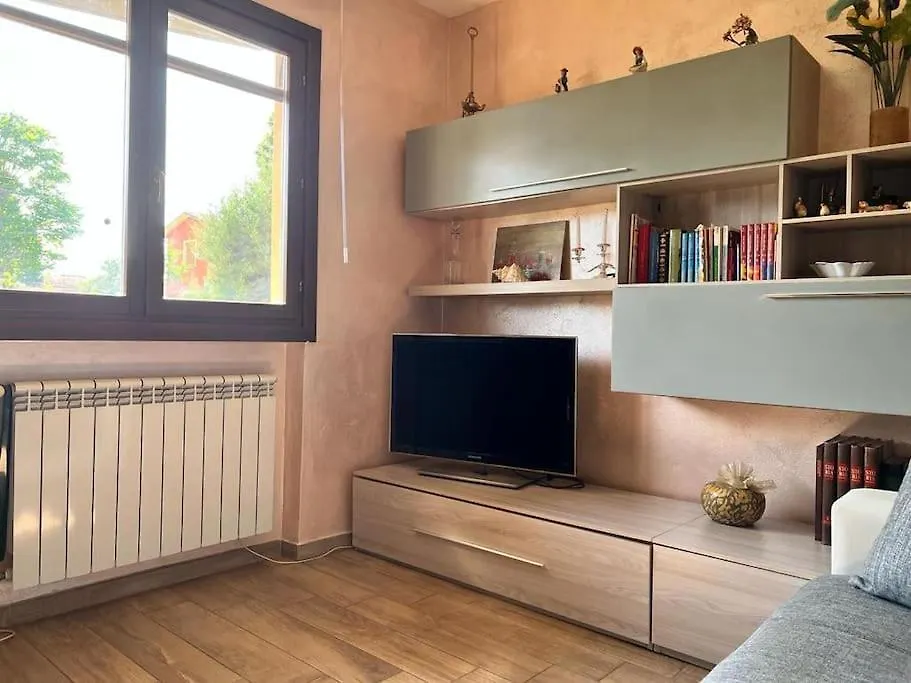 Apartment Appartamento Altopascio Sulla Francigena Spianate Italy